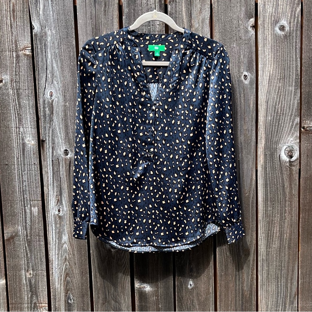 Dip blue animal print button down top size XS